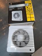 Geluidsarme ventilator voor muur of plafond 125mm, Ophalen, Gebruikt, Ventilator