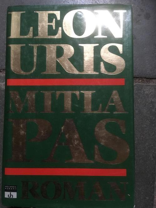 Leon Uris - Mitla Pas, Boeken, Romans, Ophalen of Verzenden