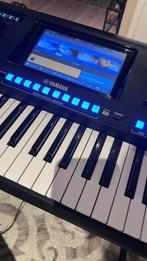 Yamaha genos, Muziek en Instrumenten, Keyboards, Ophalen, Zo goed als nieuw, Yamaha