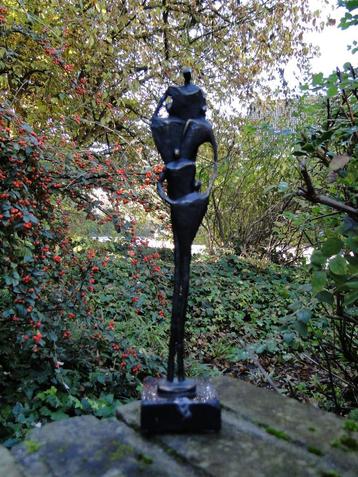 Corry Ammerlaan van Niekerk - Beeld in brons beschikbaar voor biedingen