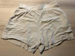 Beige short (H&M, maat 44), H&M, Kort, Beige, Maat 42/44 (L)