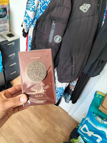 Dubai Perfumes Unisex  beschikbaar voor biedingen