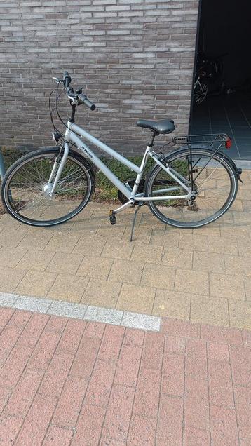 damesfiets 18" beschikbaar voor biedingen