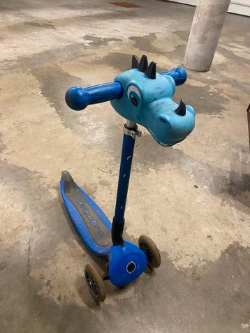 Step kind globber beschikbaar voor biedingen