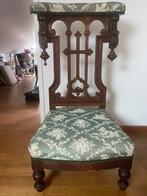 Prie dieu antiquité, Enlèvement