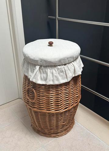 Rieten wasmand, Enlèvement