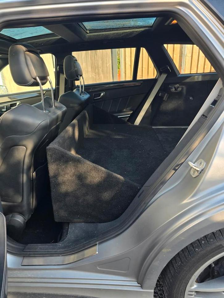 Mercedes-Benz & AMG ombouw naar lichte vracht + Keuring, Auto's, Mercedes-Benz, Bedrijf, C-Klasse, Coupé, Ophalen