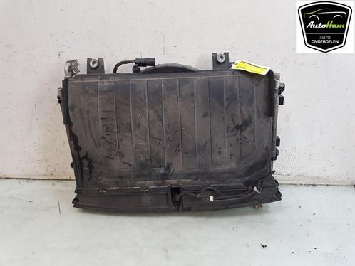 RADIATEUR COMPLEET (|104849900C|104849800C|104850000F|111561, Auto-onderdelen, Airco en Verwarming, Overige automerken, Gebruikt