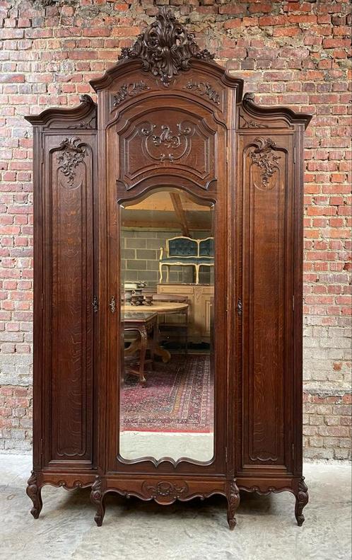 Franse antieke kast met spiegel – Elegant houtsnijwerk, Antiek en Kunst, Antiek | Meubels | Kasten, Ophalen