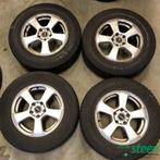 215-70-16 104T Mitsubishi Outlander Winterbanden set 5 x 114, Auto-onderdelen, Banden en Velgen, 16 inch, Banden en Velgen, Gebruikt