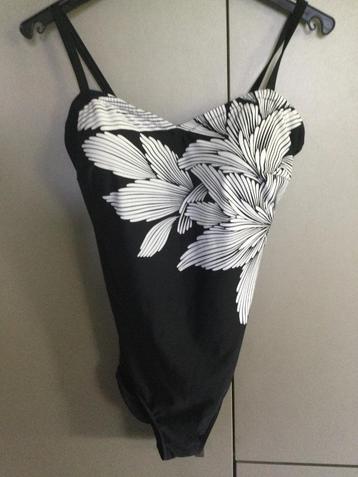 Maillot de bain Triumph, Enlèvement ou Envoi, Triumph, Porté, Maillot de bain