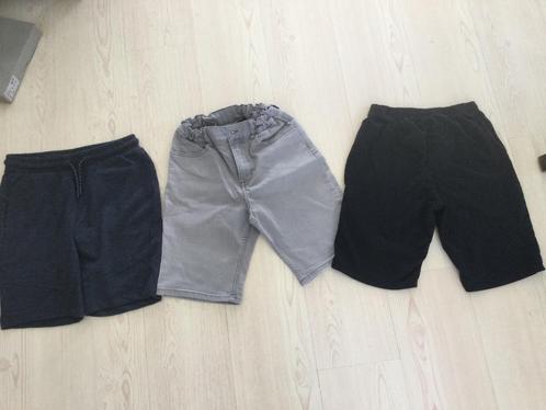 Shorts Bermuda sport broek 152 11-12y, Kinderen en Baby's, Kinderkleding | Maat 152, Zo goed als nieuw, Jongen, Sport- of Zwemkleding