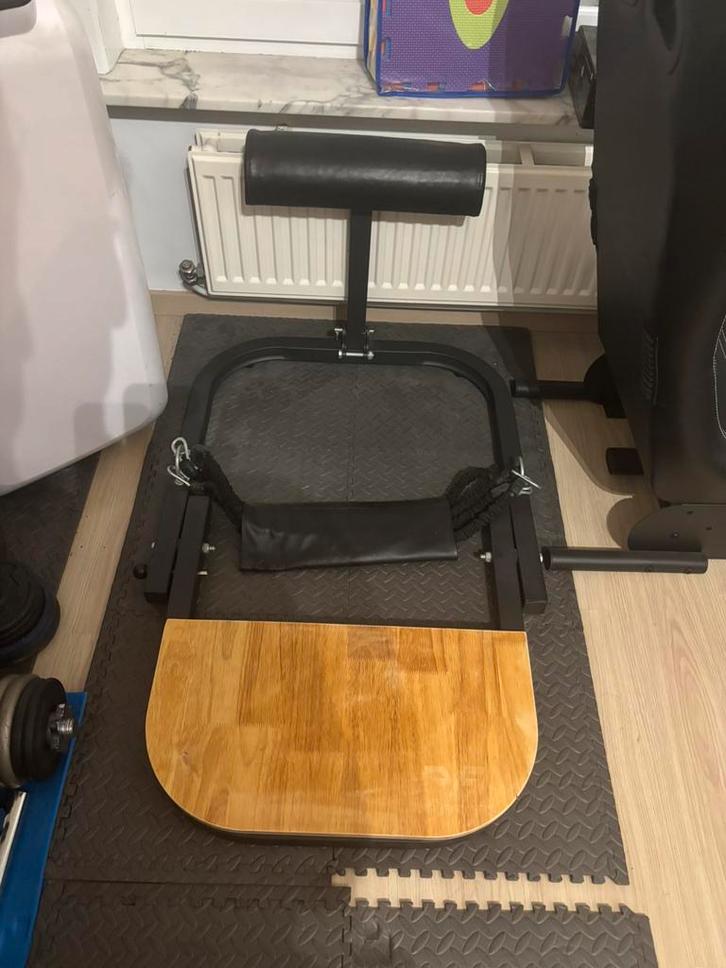 Hiptruster met elastieken, Sport en Fitness, Fitnessmaterialen, Zo goed als nieuw, Ophalen