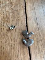 Sterling zilveren handgemaakte oorbellen van een Dodo vogel, Ophalen of Verzenden, Zo goed als nieuw, Knopjes of Stekers, Zilver