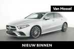 Mercedes-Benz A-klasse 180 AMG LINE + CARPLAY + SENSOREN + C, Auto's, Stof, Gebruikt, 4 cilinders, 136 pk