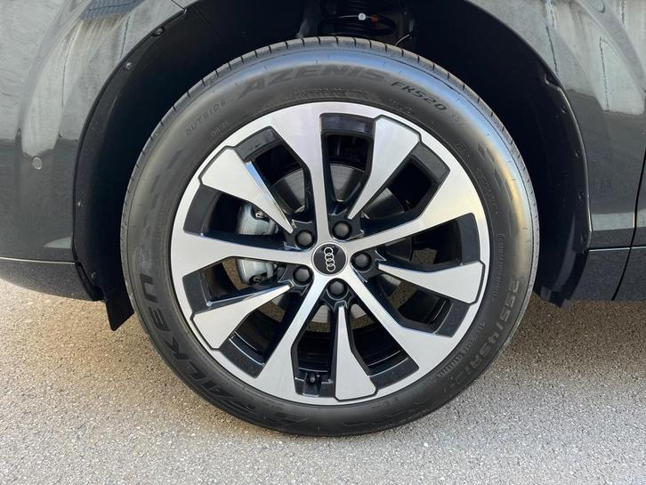 Audi Q3 SUV Audi Q3 SUV S line TFSI  110 kW S tronic, Auto's, Audi, Q3, ABS, Airbags, Cruise Control, Navigatiesysteem, Open dak