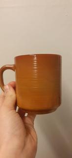 7 theetassen Acropal Volcan, Huis en Inrichting, Keuken | Servies, Ophalen, Zo goed als nieuw, Kop(pen) en/of Schotel(s)