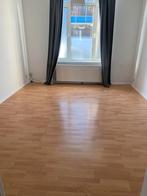 Gratis 30 m2 laminaat af te halen Schaarbeek, Doe-het-zelf en Bouw, Ophalen, Zo goed als nieuw