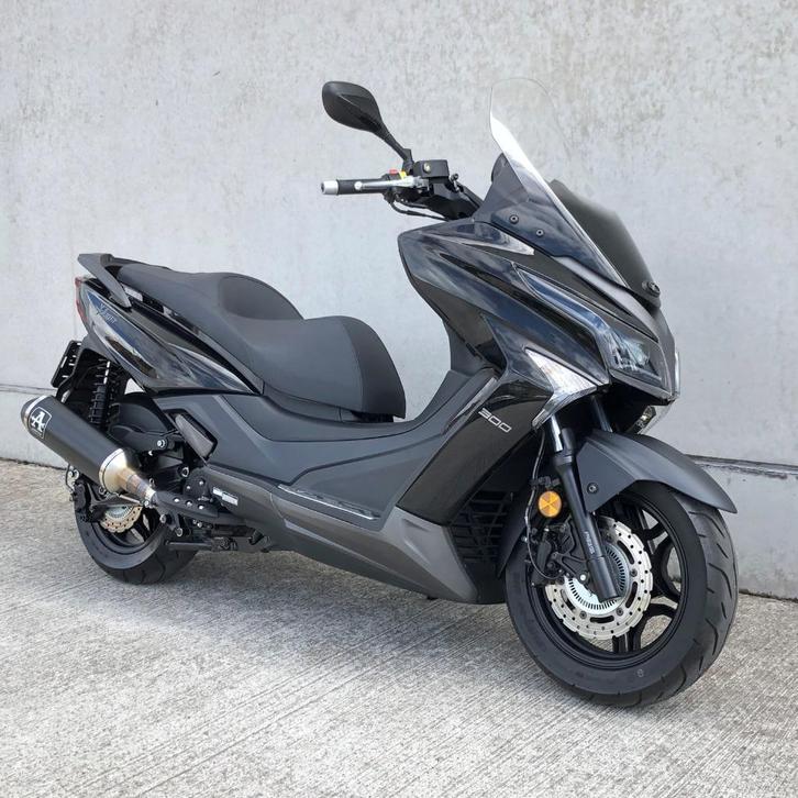 KYMCO X-TOWN 300 | FABRIEKSGARANTIE, Motoren, Motoren | Overige merken, Bedrijf, Scooter, 12 t/m 35 kW, 1 cilinder, Minimaal motorrijbewijs A2