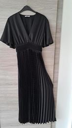 Robe longue noire plissée - taille unique, Taille 36 (S), Noir, Enlèvement, Sous le genou