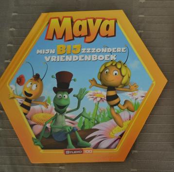 Vriendenboek Maya beschikbaar voor biedingen
