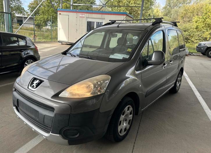 Peugeot partner 1.6 essence, Auto's, Peugeot, Particulier, Te koop, Partner Tepee, Benzine, Euro 5, Monovolume, 5 deurs, Overige kleuren