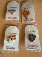 Lot van 4 retro Pins van Amerikaans voetbal, Ophalen of Verzenden, Zo goed als nieuw