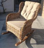 Schommelstoel, Ophalen, Bruin, Riet of Rotan, Zo goed als nieuw
