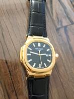 Réplique Patek Philippe Nautilus — Doré/Noir (bracelet noir), Enlèvement ou Envoi, Acier, Montre-bracelet