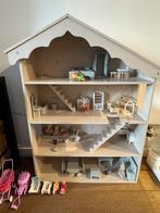 Poppenhuis petit amelie incl meubel en popjes, Kinderen en Baby's, Speelgoed | Poppenhuizen, Ophalen, Zo goed als nieuw, Poppenhuis