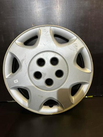 1 originele Toyota corolla verso 14" wieldop beschikbaar voor biedingen