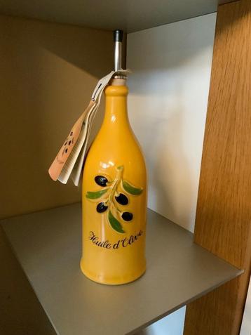Bouteille à huile d'olive en porcelaine Revol beschikbaar voor biedingen