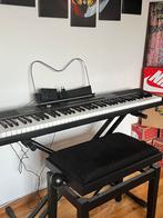 Synthétiseur piano thomann SP-320 + siège, Zo goed als nieuw, Yamaha