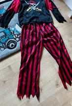 Piraat 6-8y carnaval kleding, Enfants & Bébés, Vêtements enfant | Bonnets, Écharpes & Gants, Enlèvement, Comme neuf