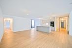 Appartement à louer à Uccle, 3 chambres, 192 m², Appartement, 3 kamers