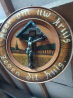 Vintage kruisbeeld op houten kader, Ophalen, Zo goed als nieuw