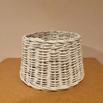 Rieten witte lampenkap, Ophalen of Verzenden, Wit, Minder dan 25 cm