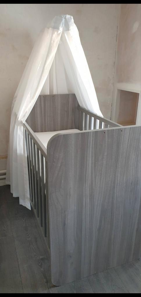 Babykamer transland nolan met 2 bijpassende matrassen., Kinderen en Baby's, Kinderkamer | Complete kinderkamers, Ophalen