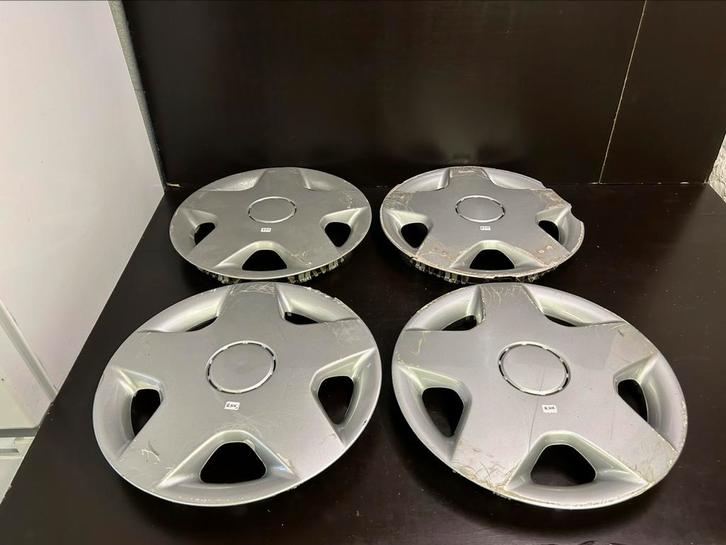 4 enjoliveurs Suzuki alto wagon celerio 14", Autos : Divers, Enjoliveurs, Utilisé, Enlèvement ou Envoi