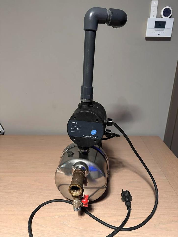 Pompe Grundfos - Eau de pluie, Tuin en Terras, Waterpompen, Gebruikt, Regentonpomp, Ophalen