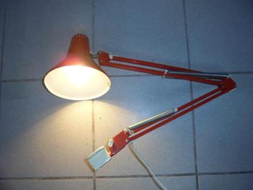 Vintage metalen scharnier wandlamp beschikbaar voor biedingen