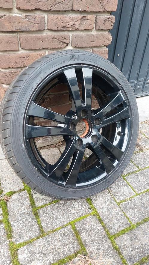 4 jantes Mercedes avec de bons pneus Hankook, Autos : Pièces & Accessoires, Pneus & Jantes, Pneus et Jantes, 4 Saisons, 16 pouces