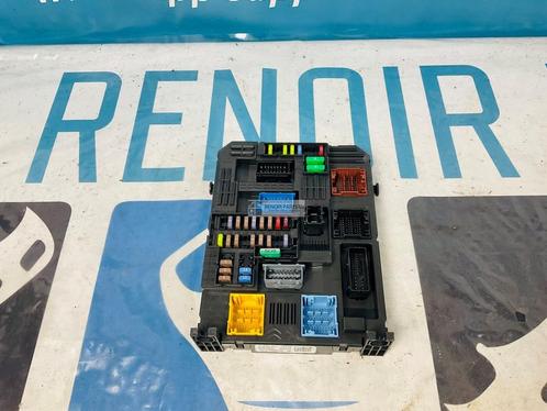 Zekering Fuse Box Peugeot Citroen 9830790280 3-D2-5276, Auto-onderdelen, Elektronica en Kabels, Gebruikt, Ophalen of Verzenden