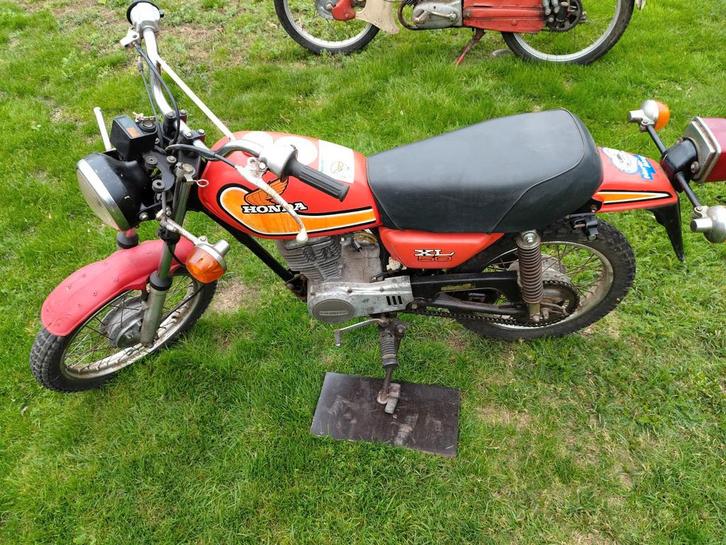 Honda XL 50, Fietsen en Brommers, Brommers | Honda, Zo goed als nieuw, Ophalen
