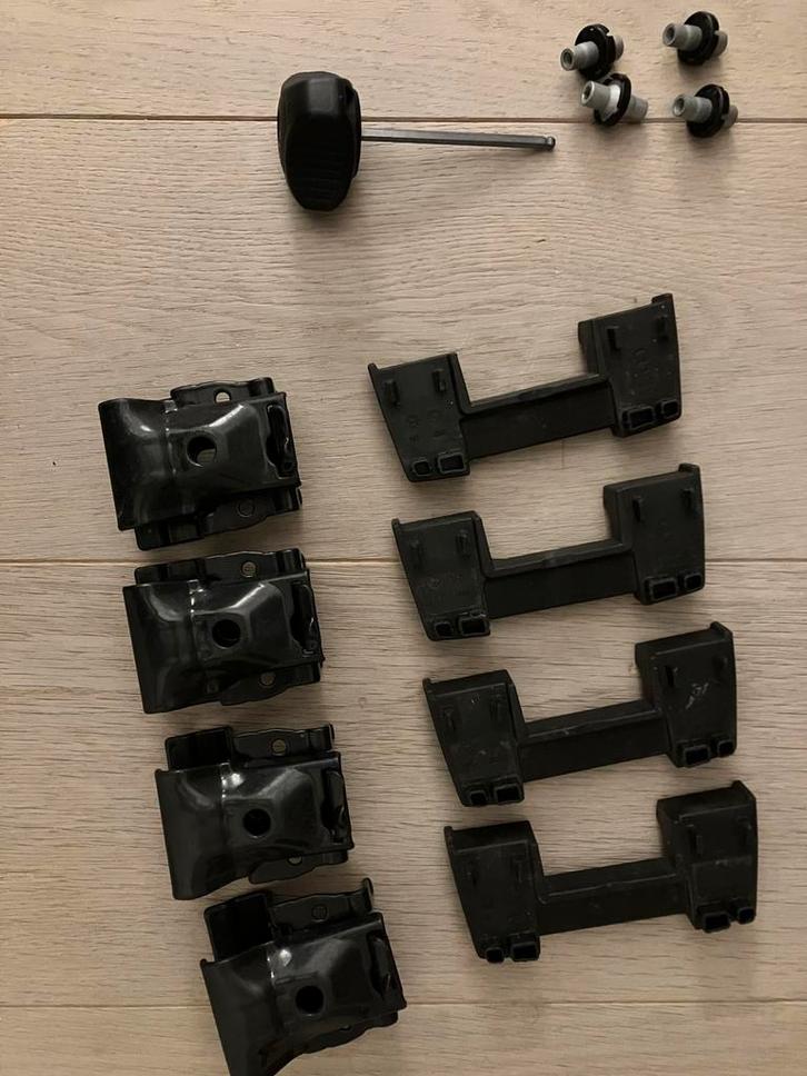 Kit Thule 186020 pour Mercedes GLC SUV 2015, Autos : Divers, Porte-bagages, Utilisé, Enlèvement