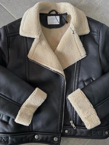 Bikerjacket Zara beschikbaar voor biedingen