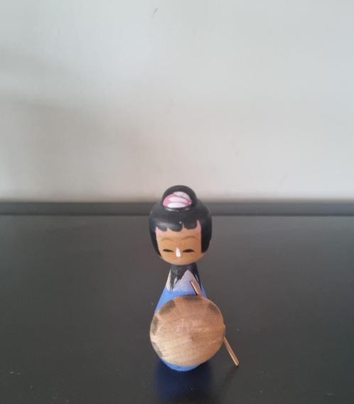 Leuke Sosaku Kokeshi, Antiek en Kunst, Kunst | Beelden en Houtsnijwerken, Verzenden