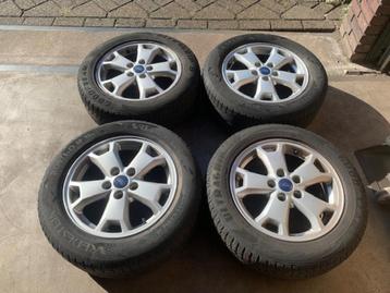 FORD TRANSIT CONNECT VELGEN + WINTERBANDEN 205 60 R16 beschikbaar voor biedingen