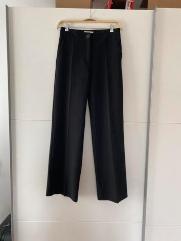 Mango broek maat 36, Kleding | Dames, Mango, Zwart, Ophalen of Verzenden, Zo goed als nieuw