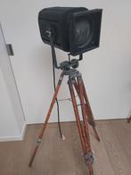 Vintage industriële vloerlamp, Huis en Inrichting, Ophalen, Gebruikt, Metaal